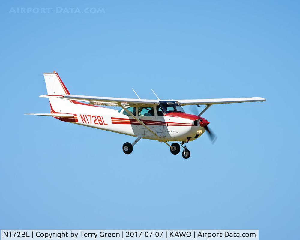N172BL, 1974 Cessna 172M C/N 17262050, KAWO