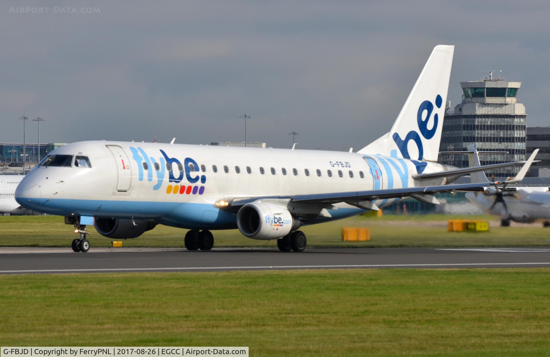 G-FBJD, 2011 Embraer 175STD (ERJ-170-200) C/N 17000329, Flybe ERJ175 about to depart