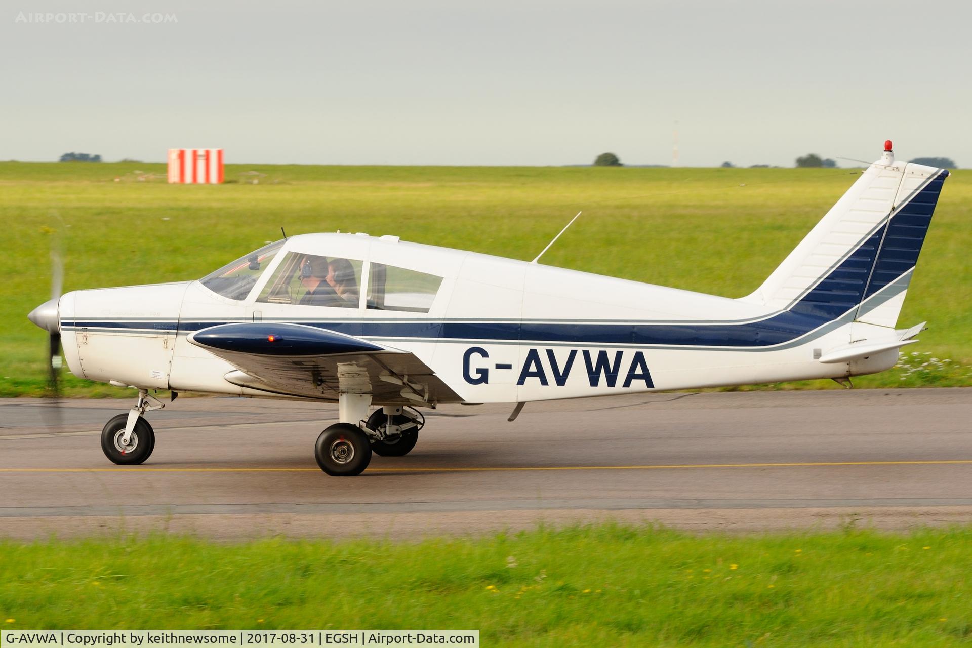 G-AVWA, 1967 Piper PA-28-140 Cherokee C/N 28-23660, Arriving at Norwich.