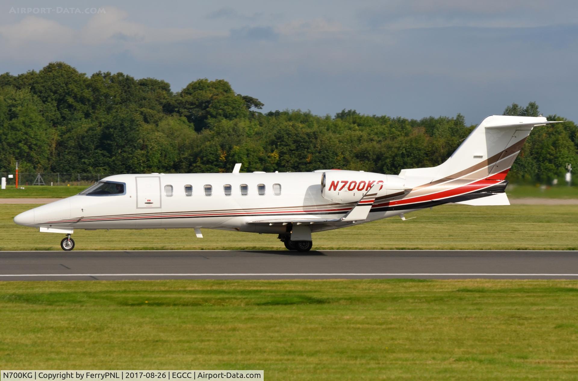 N700KG, 2004 Learjet 45 C/N 2017, Florida Express Corporation Lj40 departing MAN
