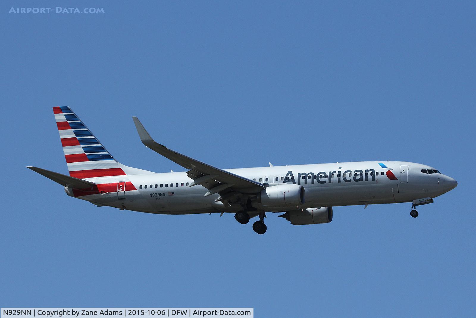 N929NN, 2012 Boeing 737-823 C/N 33322, Arriving at DFW Airport