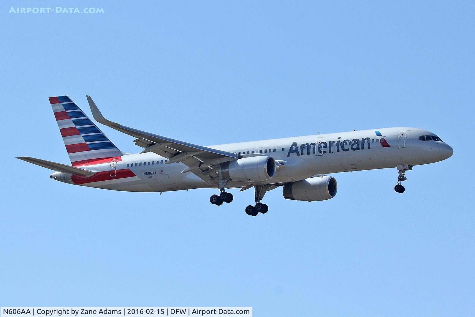 N606AA, 1996 Boeing 757-223 C/N 27057, Arriving at DFW Airport