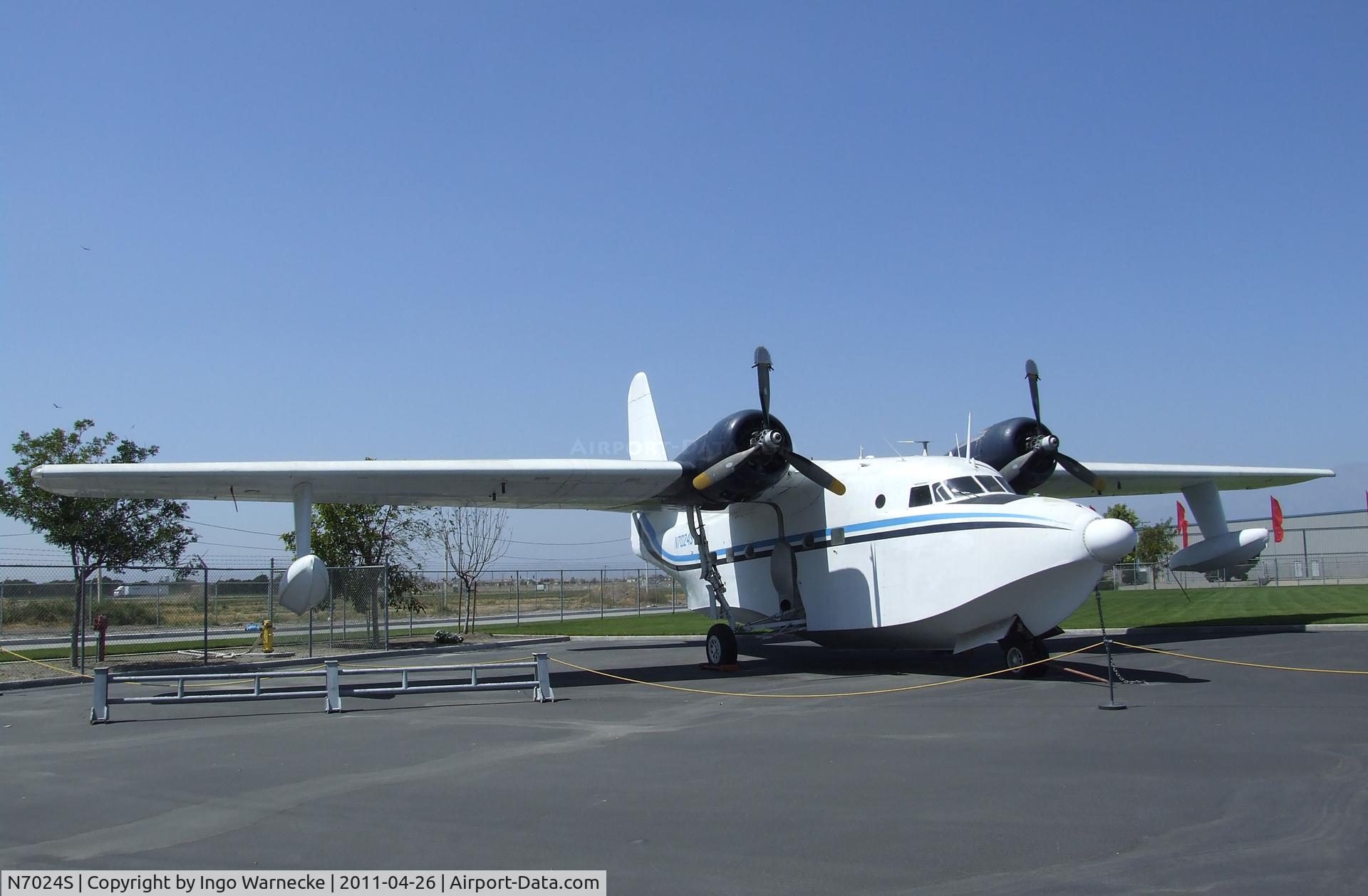 N7024S, Grumman HU-16B Albatross C/N G-258, Grumman HU-16B Albatross at the Yanks Air Museum, Chino CA