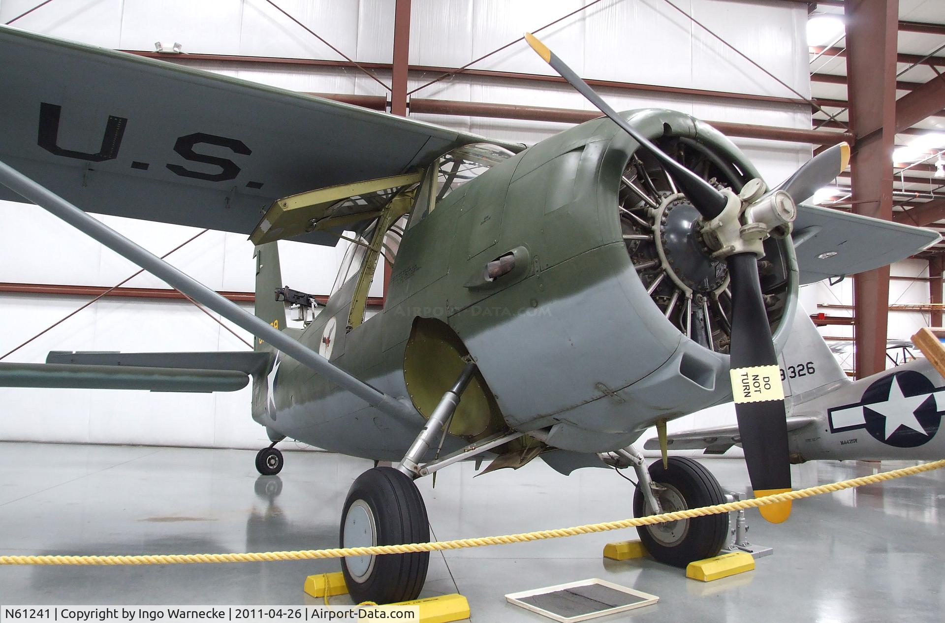 N61241, 1941 Curtiss-Wright O-52 Owl C/N 14302, Curtiss-Wright O-52 Owl at the Yanks Air Museum, Chino CA