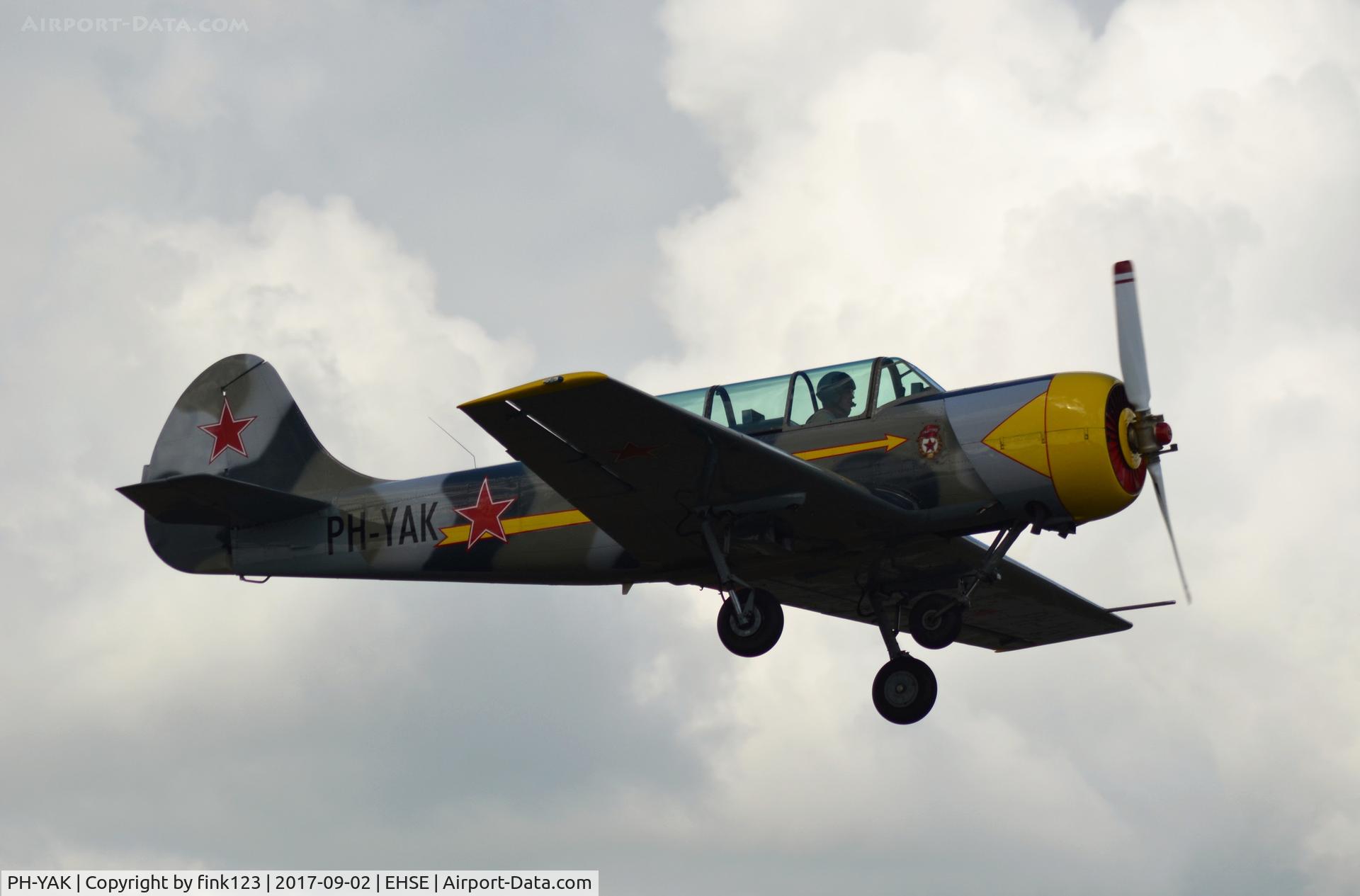 PH-YAK, 1987 Bacau Yak-52 C/N 877401, YAK52 AT SEPPE