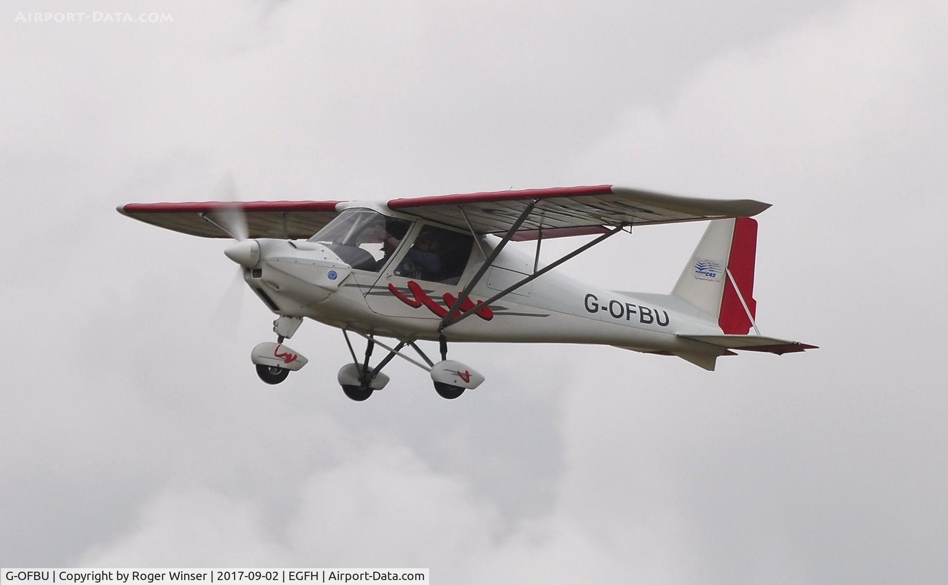 G-OFBU, 2001 Comco Ikarus C42 FB UK C/N PFA 322-13653, Visiting C42 departing Runway 22.