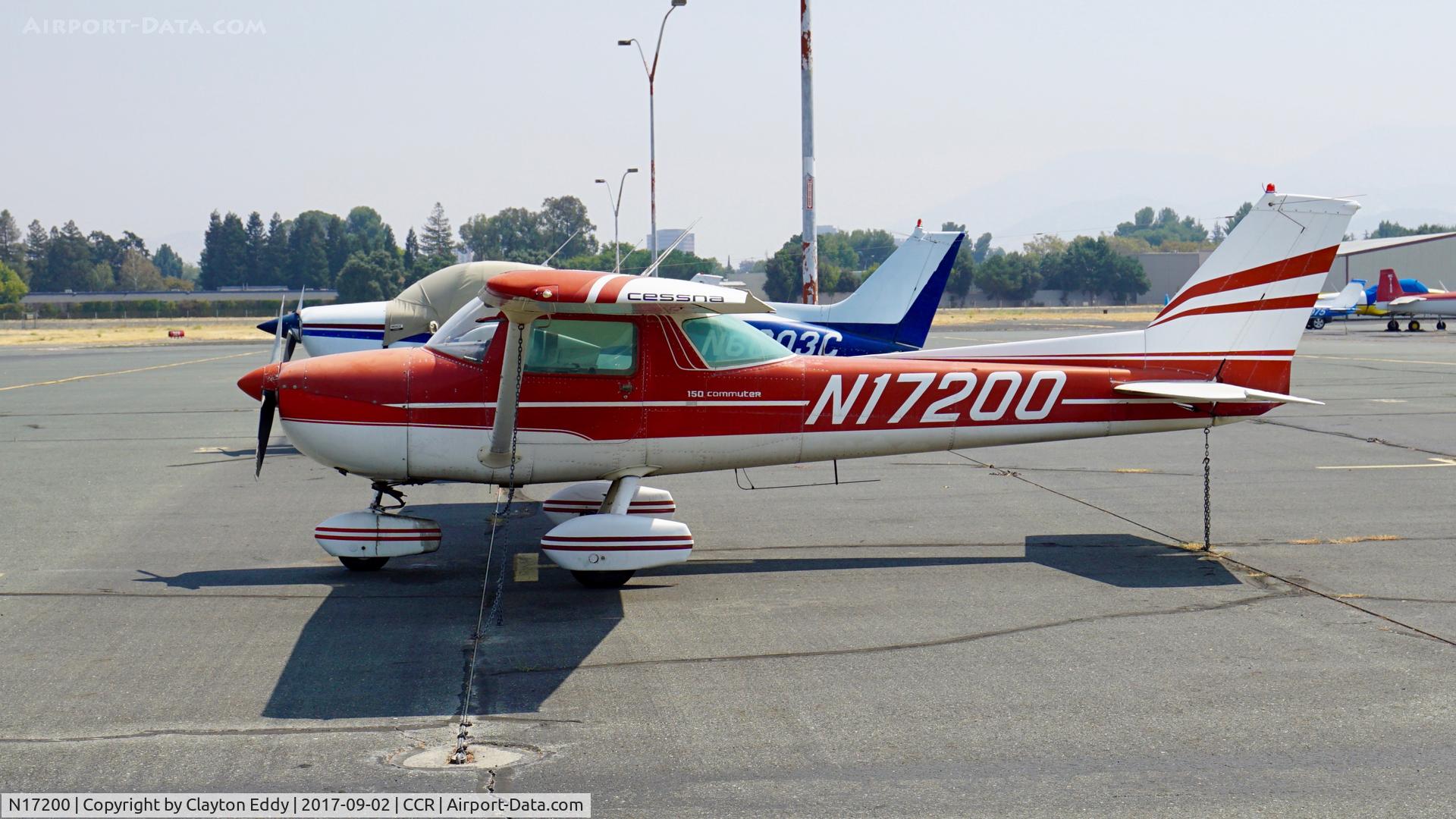 N17200, 1972 Cessna 150L C/N 15073659, Buchanan Field Concord California. 2017.