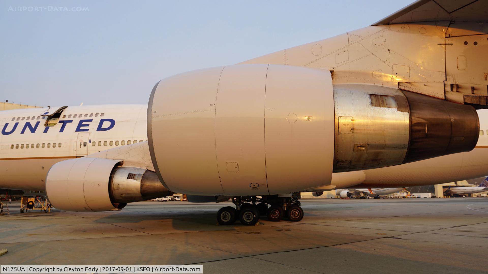 N175UA, 1990 Boeing 747-422 C/N 24382, SFO 2017.