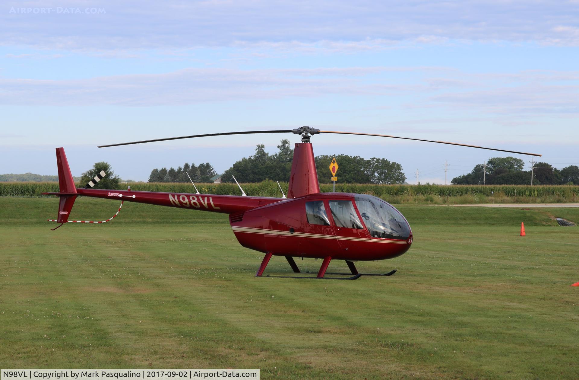 N98VL, 2005 Robinson R44 II C/N 10806, Robinson R44 II