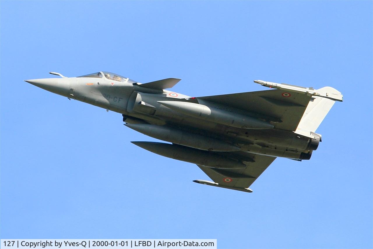 127, Dassault Rafale C C/N 127, Dassault Rafale C, Take off rwy 23, Bordeaux-Mérignac Air Base 106 (LFBD-BOD) Open day 2017