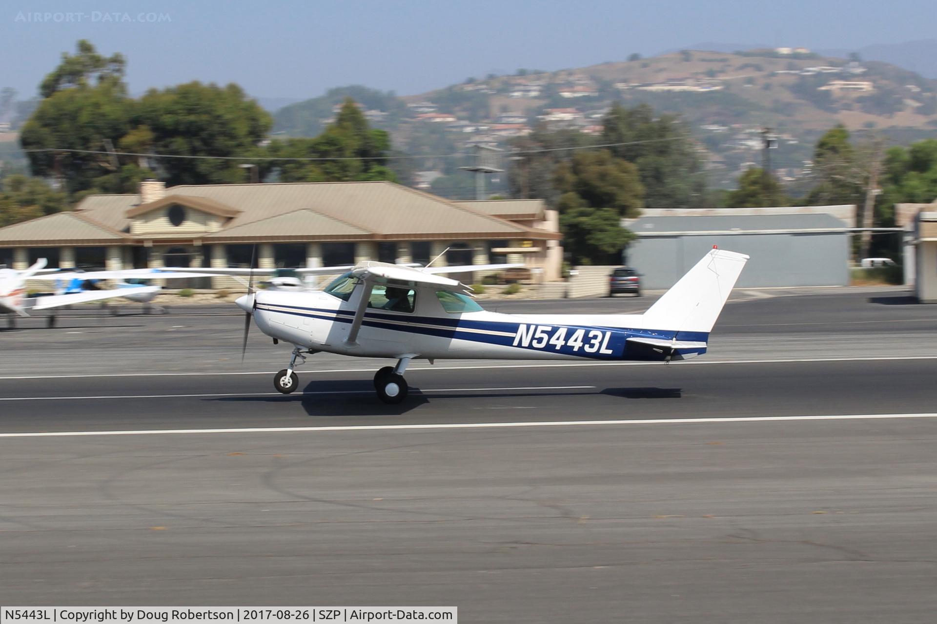 N5443L, 1980 Cessna 152 C/N 15284315, 1980 Cessna 152, Lycoming O-235 115 Hp, takeoff roll Rwy 22