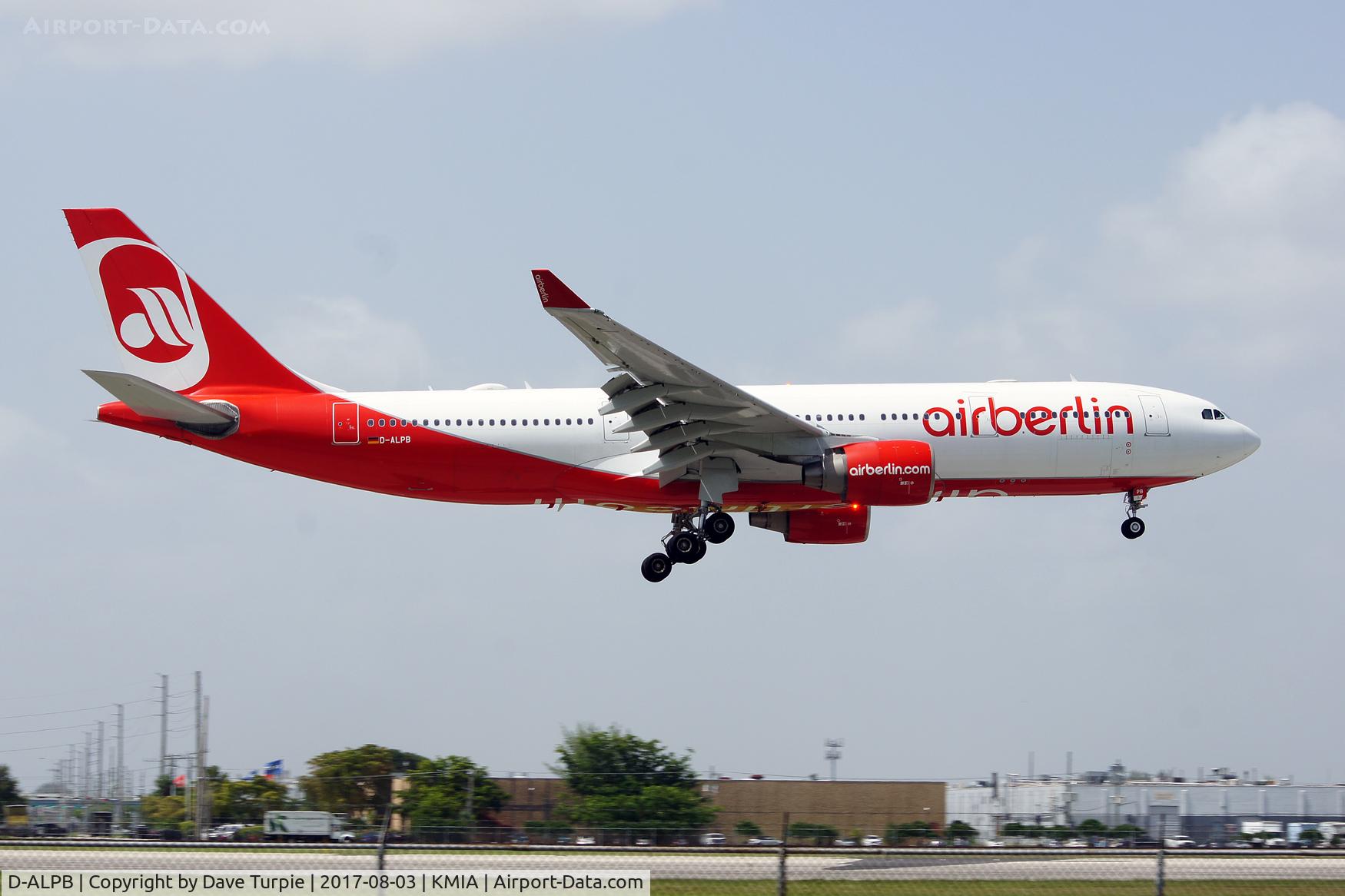 D-ALPB, 2001 Airbus A330-223 C/N 432, No comment.
