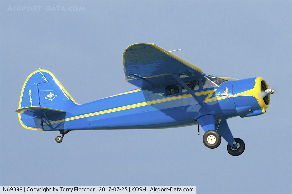 N69398, 1944 Stinson V77 Reliant C/N 77-293, at 2017 AirVenture at Oshkosh
