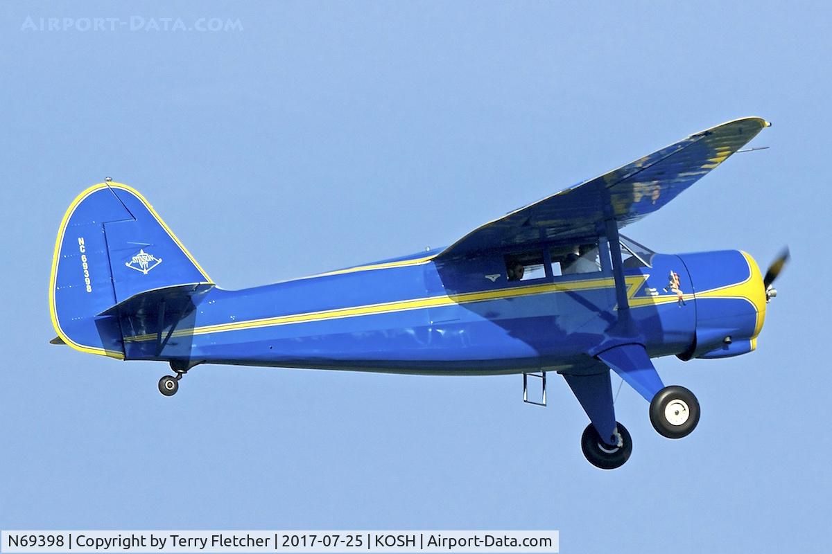 N69398, 1944 Stinson V77 Reliant C/N 77-293, at 2017 AirVenture at Oshkosh