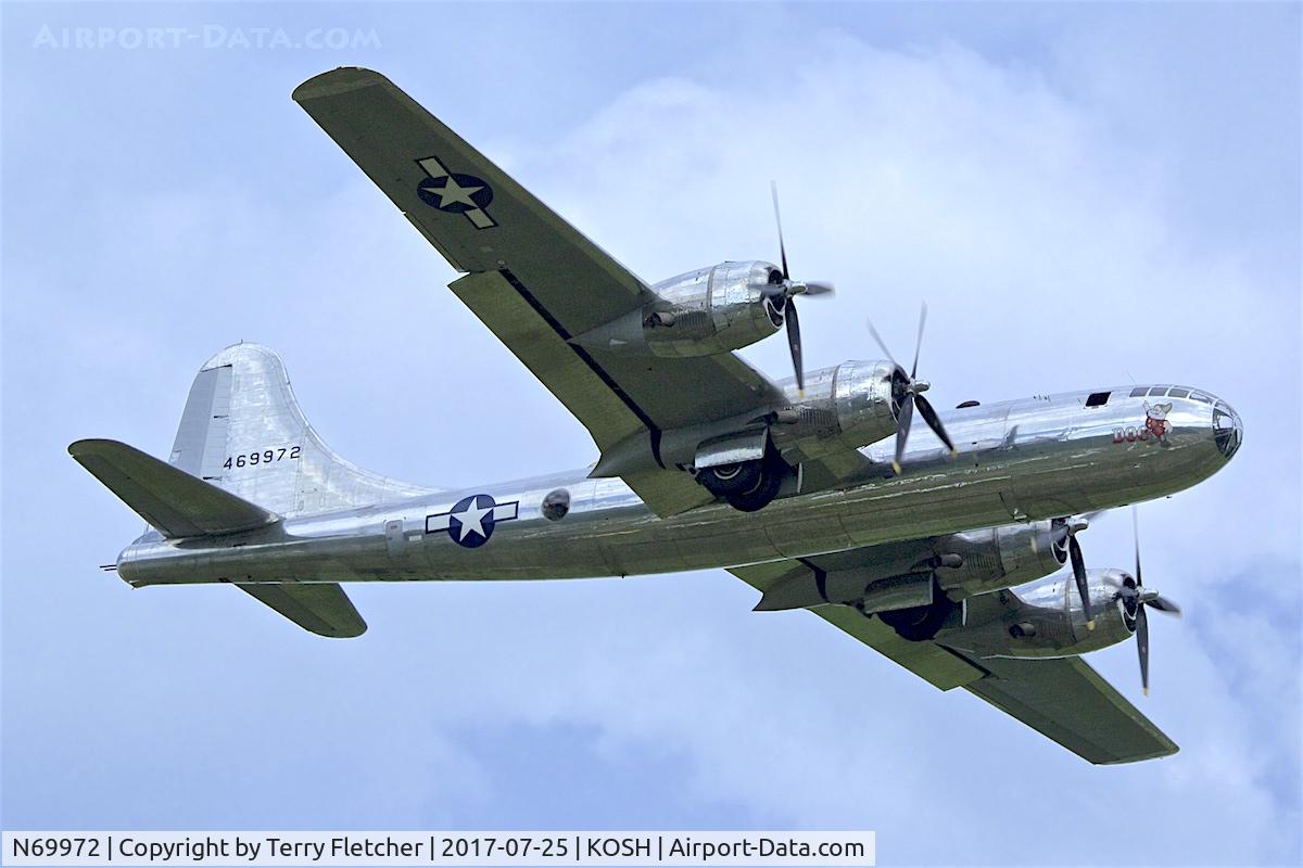 N69972, 1944 Boeing TB-29 (B-29-70-BW) Superfortress C/N 10804, at 2017 AirVenture at Oshkosh