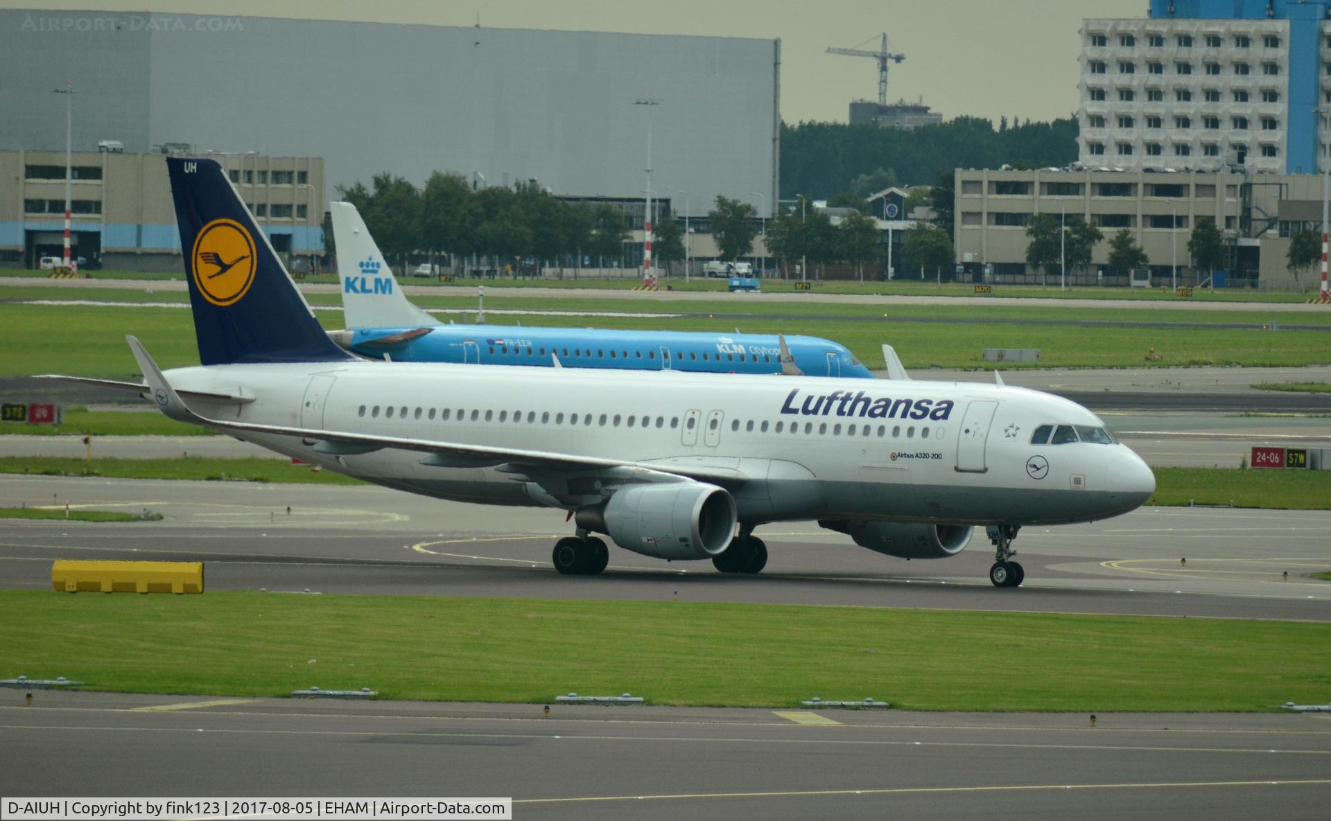 D-AIUH, 2014 Airbus A320-214 C/N 6225, LUFTHANSA TAXING AT SCHIPHOL
