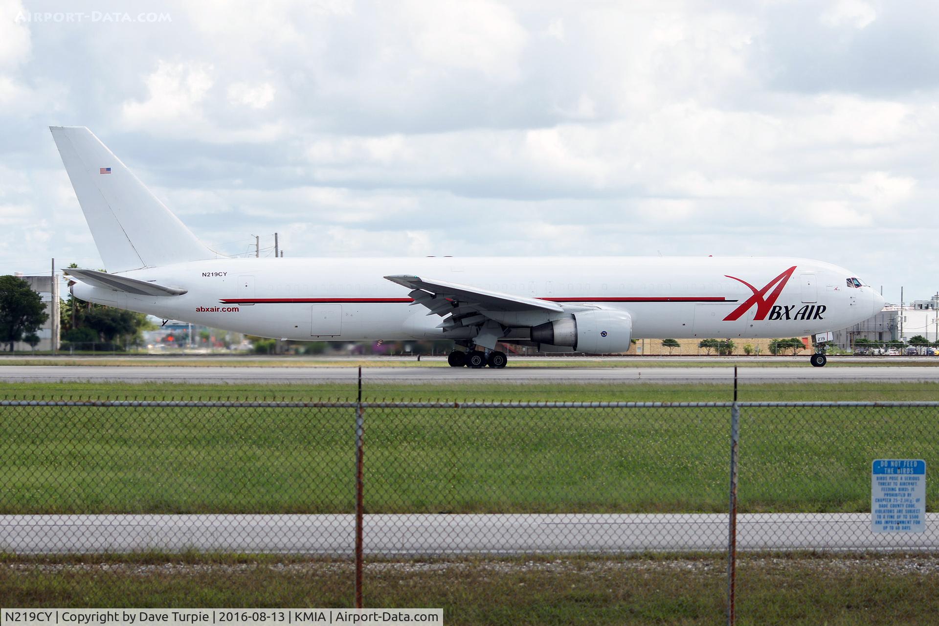N219CY, 1989 Boeing 767-383/ER C/N 24358, No comment.