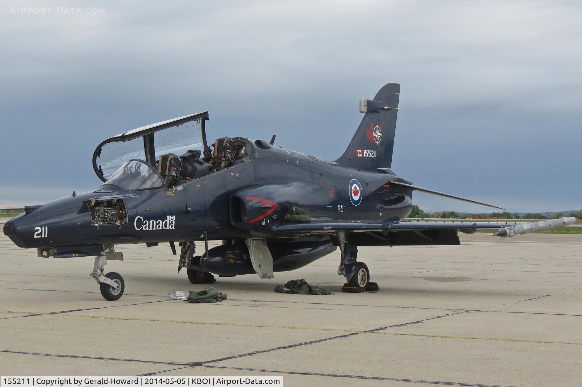 155211, 2000 BAE Systems CT-155 Hawk C/N IT019/705, Parked on south GA ramp.  No.2 CFFTS, Moose Jaw, Saskatchewan, Canada.