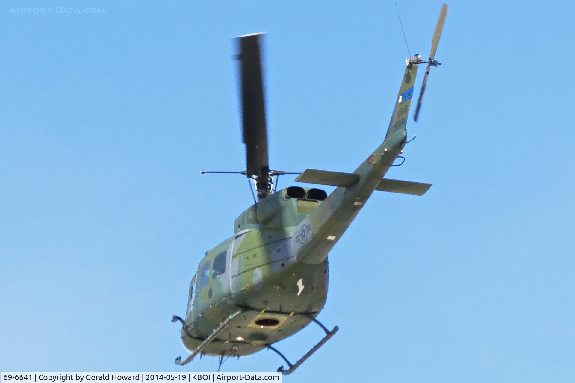 69-6641, 1969 Bell UH-1N Iroquois C/N 31047, Departing BOI. 36th RQF, Fairchild AFB, WA.