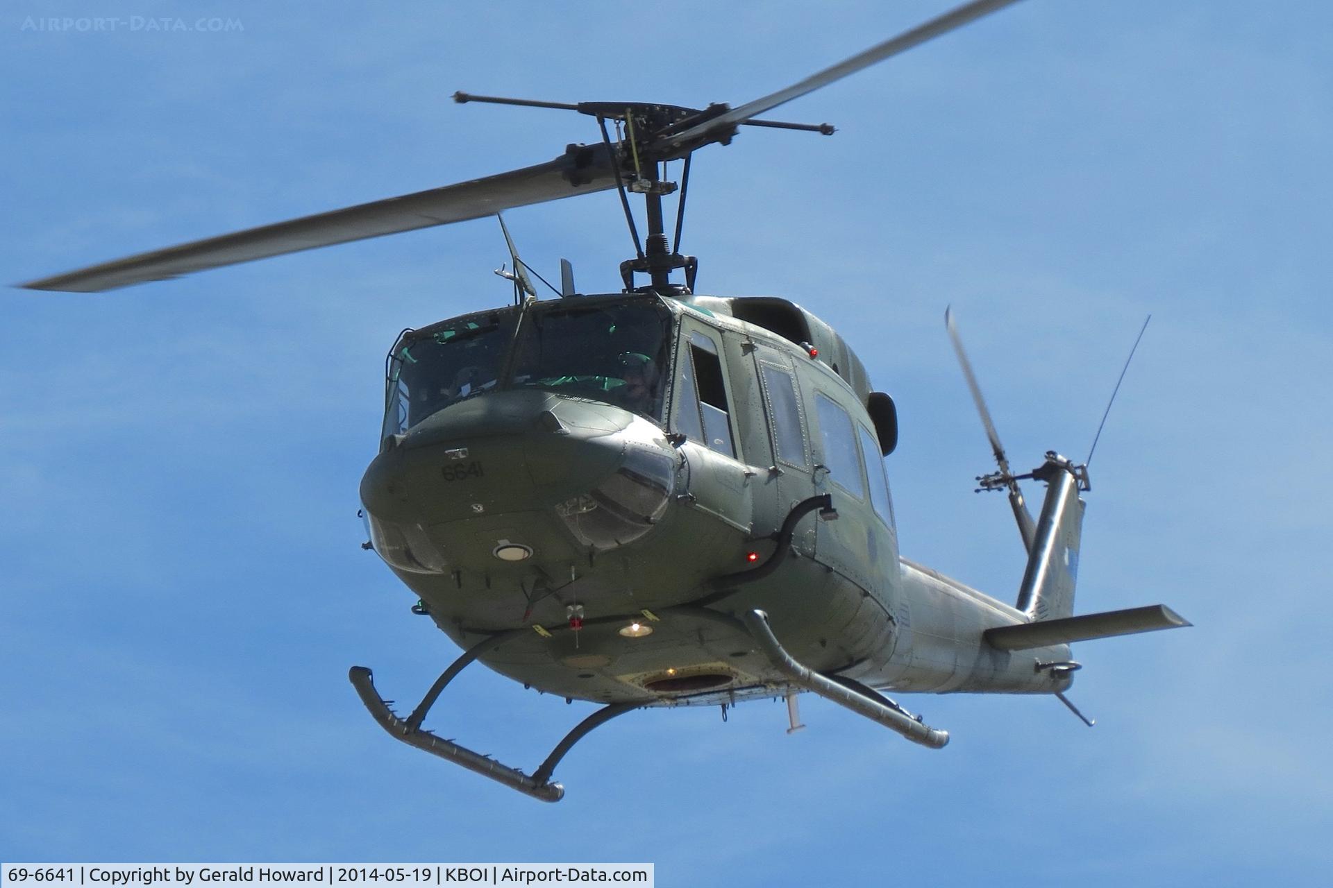 69-6641, 1969 Bell UH-1N Iroquois C/N 31047, Departing BOI. 36th RQF, Fairchild AFB, WA.