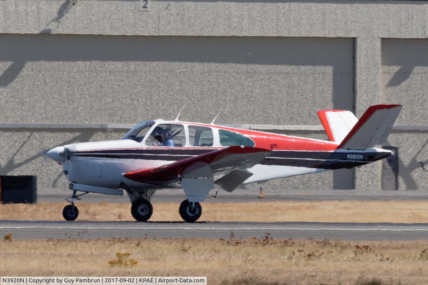 N3920N, 1947 Beech 35 Bonanza C/N D-1175, Landing