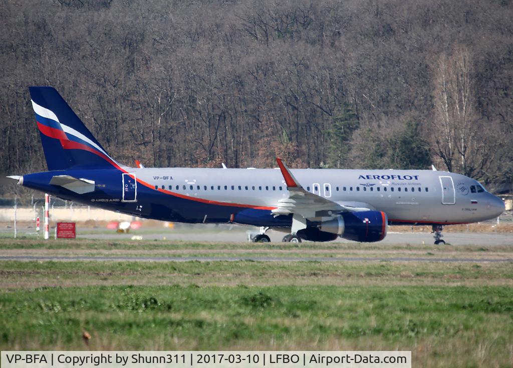 VP-BFA, 2017 Airbus A320-214 C/N 7561, Taxiing to the Airbus factory...