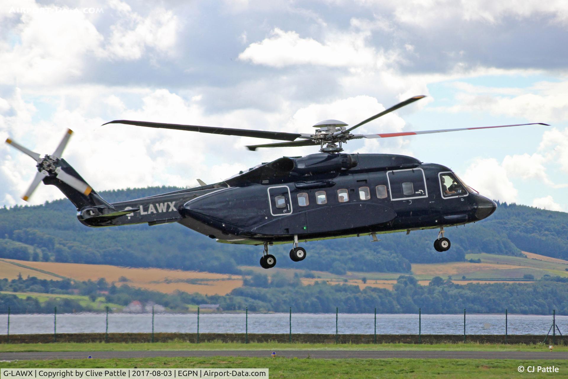 G-LAWX, 2004 Sikorsky S-92A C/N 920007, Departing Dundee
