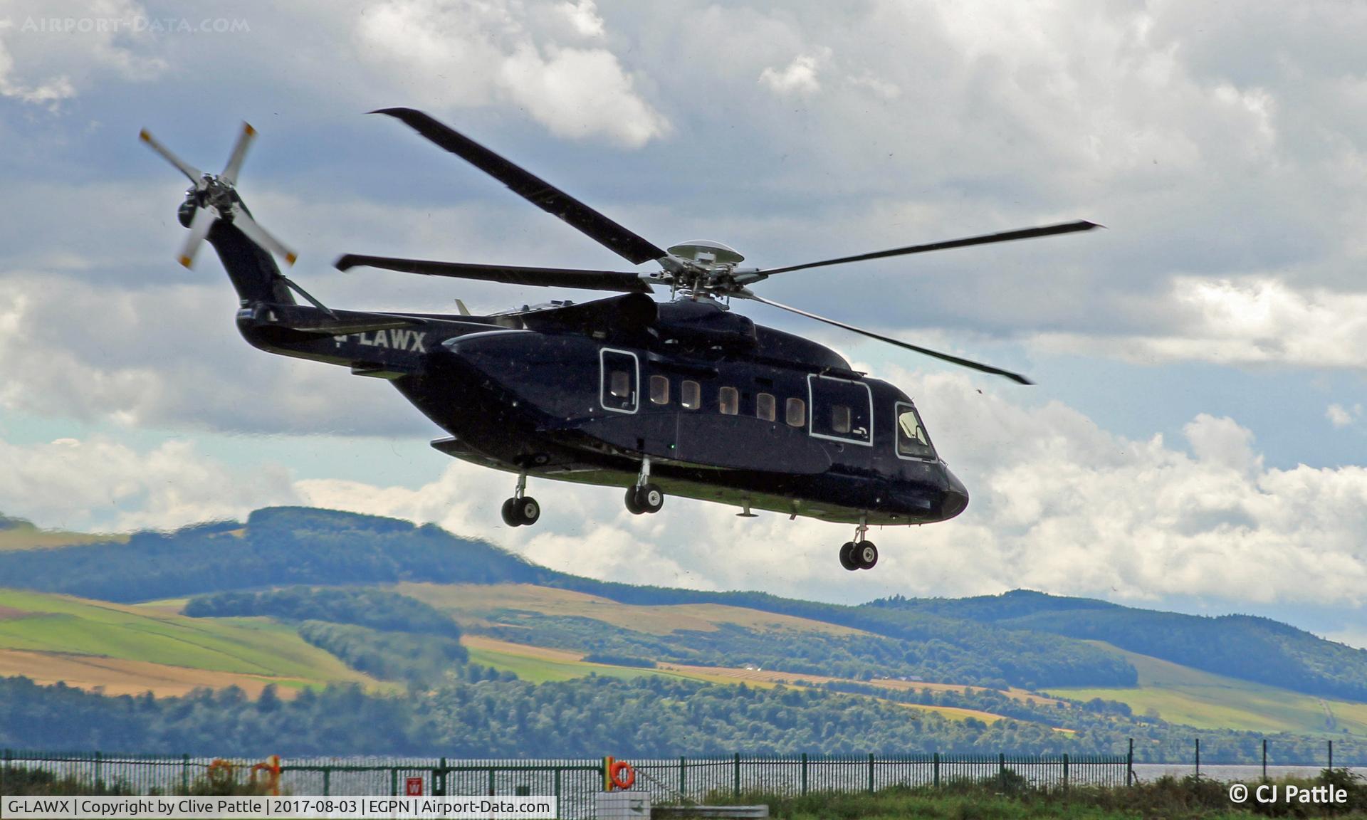 G-LAWX, 2004 Sikorsky S-92A C/N 920007, Departing Dundee