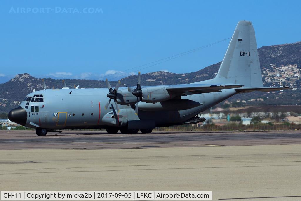 CH-11, Lockheed C-130H Hercules C/N 382-4482, Taxiing