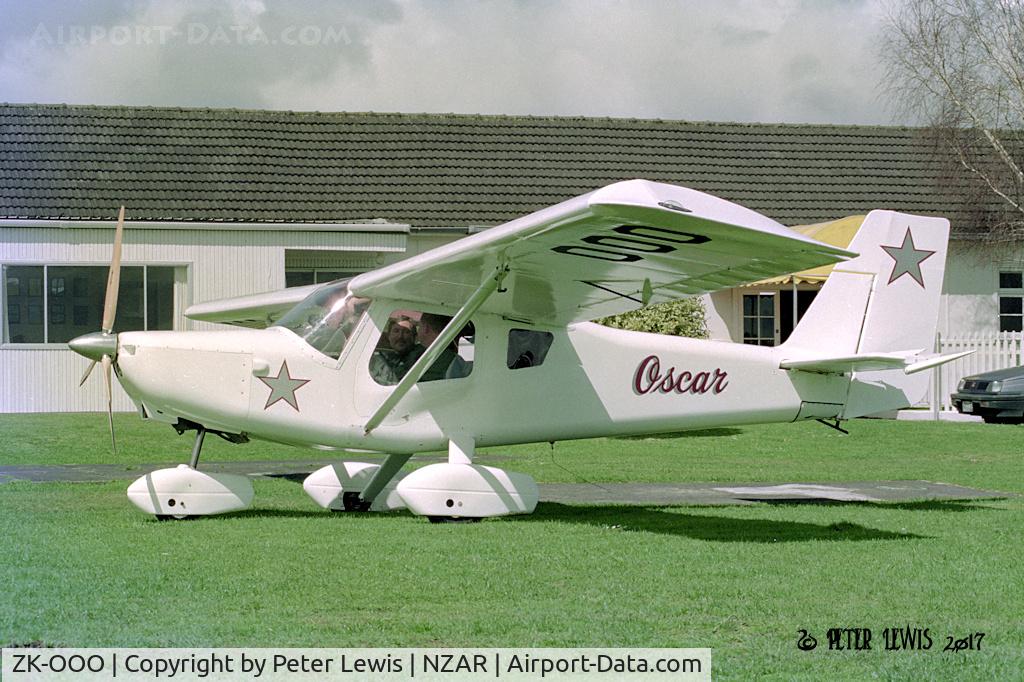 ZK-OOO, Ultravia Pelican Club GS C/N 522, A A Thomas, Huntly 1994