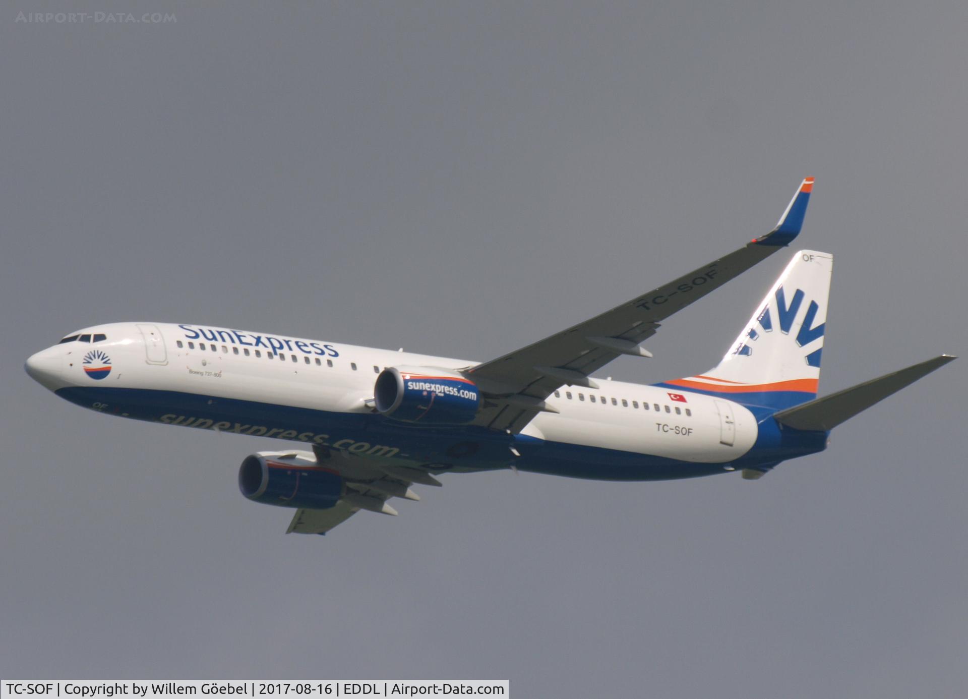 TC-SOF, 2017 Boeing 737-800 C/N 61177, Take off from Dusseldorf Airport