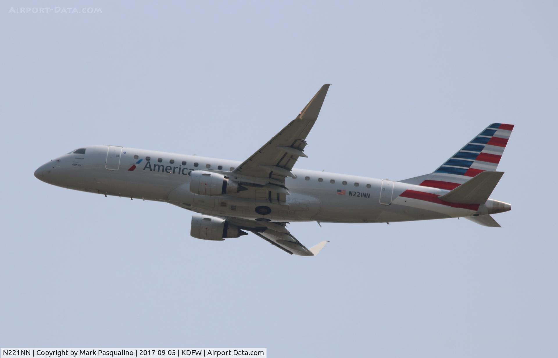 N221NN, 2015 Embraer 175LR (ERJ-170-200LR) C/N 17000525, ERJ-170-200 LR