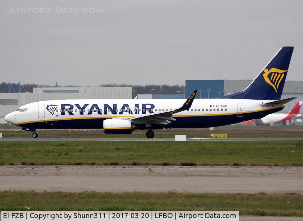 EI-FZB, 2017 Boeing 737-800 C/N 44775, Lining up rwy 32R from 'November 2' for departure...