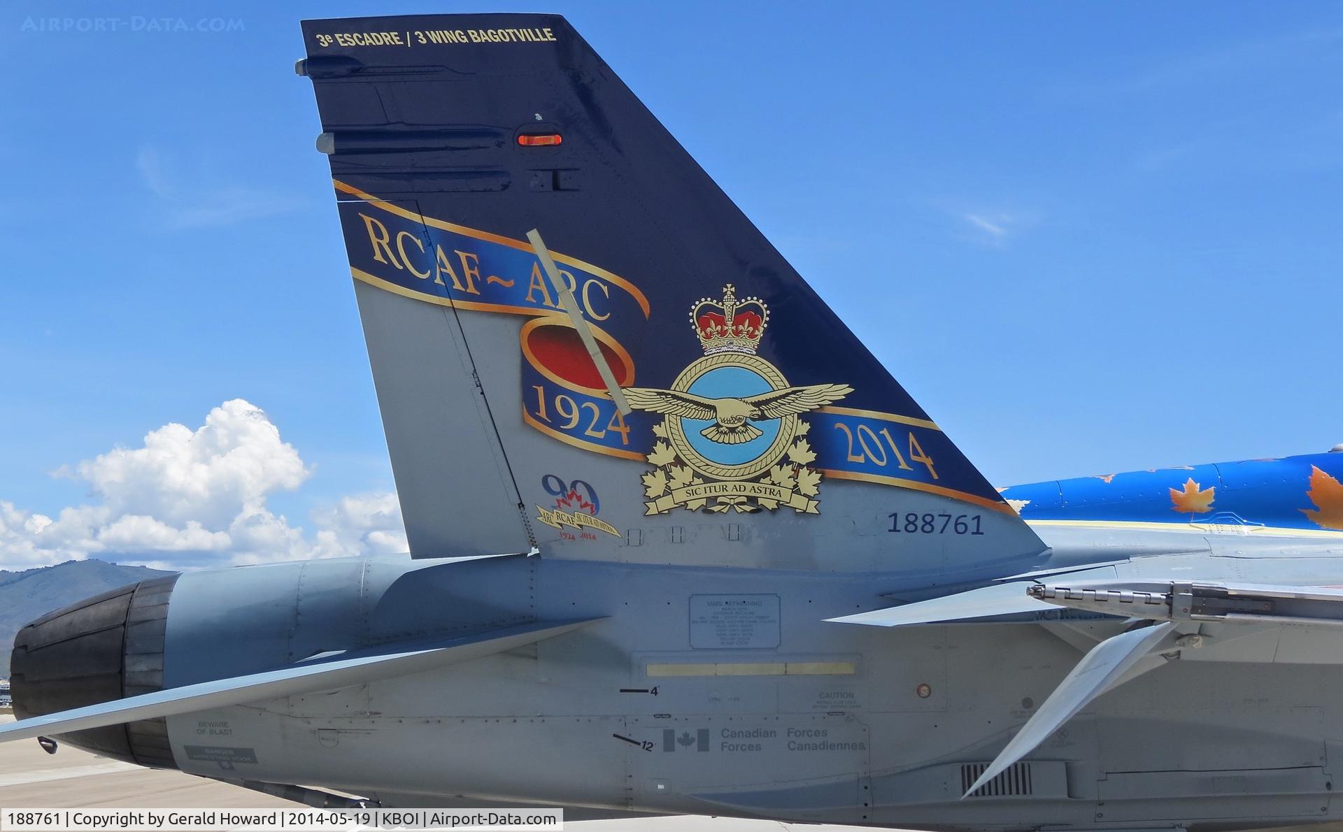 188761, 1986 McDonnell Douglas CF-188A Hornet C/N 417/A346, Parked on the south GA ramp. 4 Wing, Cold Lake, Alberta, Canada.