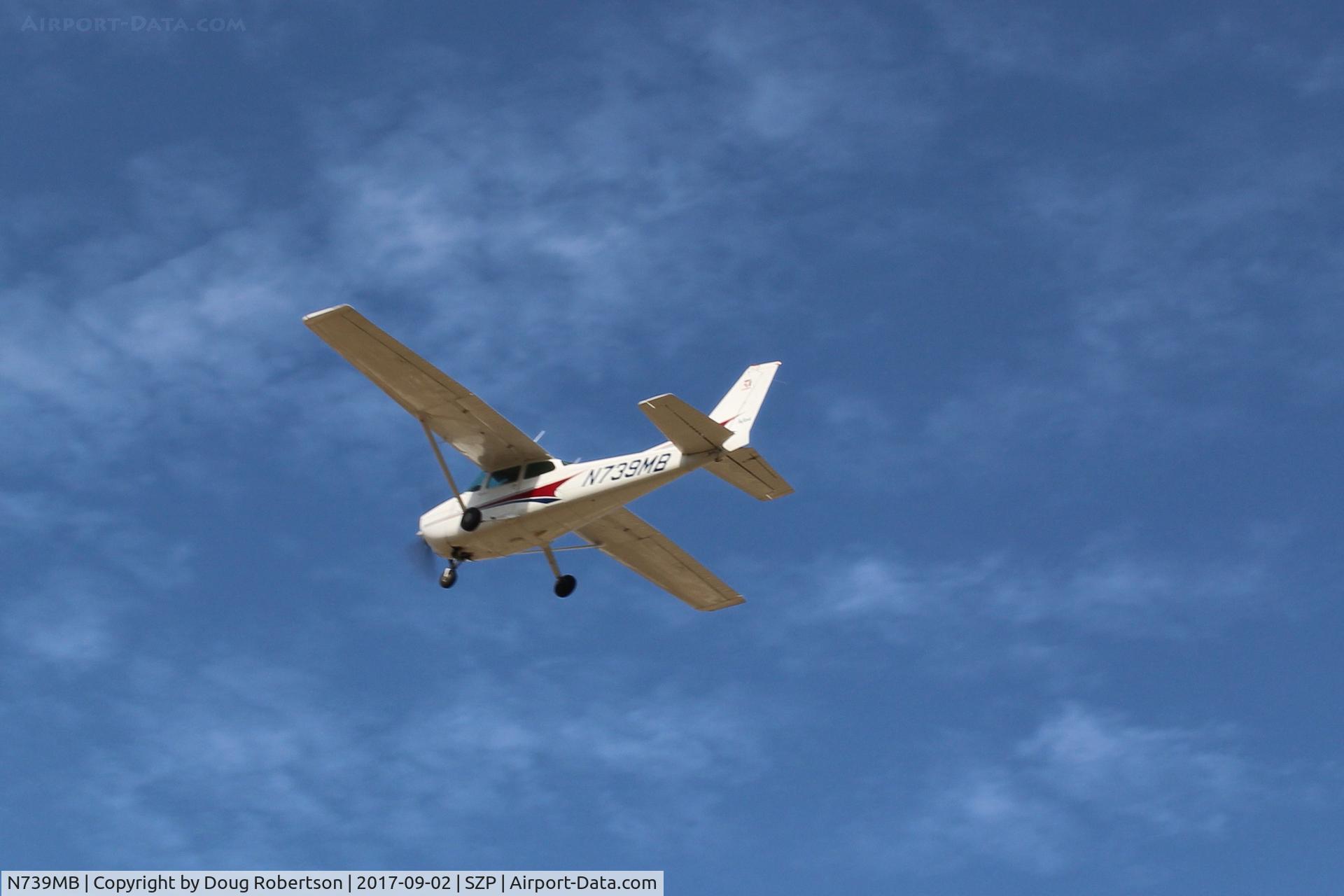 N739MB, 1978 Cessna 172N C/N 17270641, 1978 Cessna 172N SKYHAWK, Lycoming O-320-H2AD 160 Hp, takeoff Climb Rwy 22