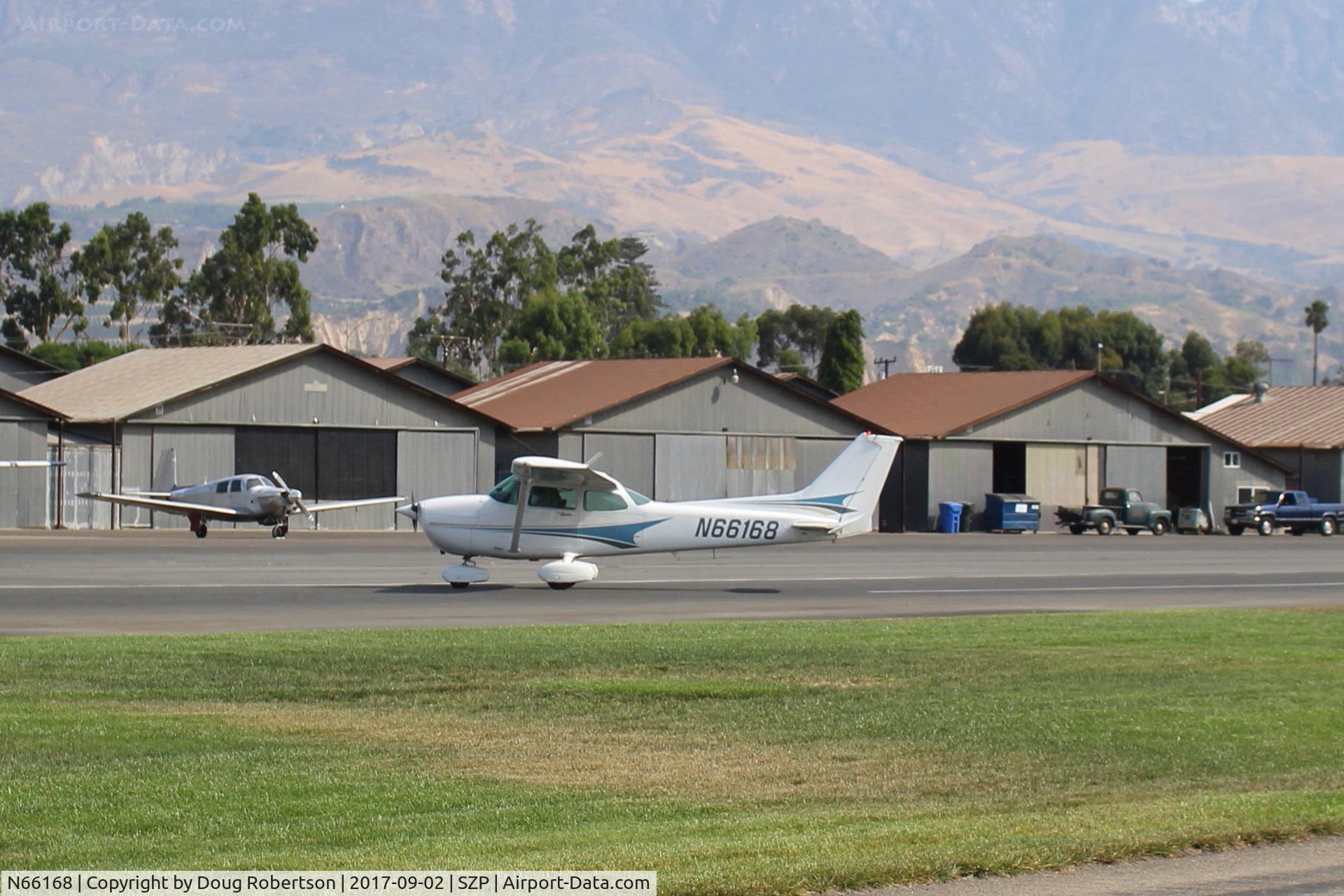 N66168, 1983 Cessna 172P C/N 17275974, 1983 Cessna 172P SKYHAWK, Lycoming O-320-D2J 160 Hp, taxi off the active Rwy 22