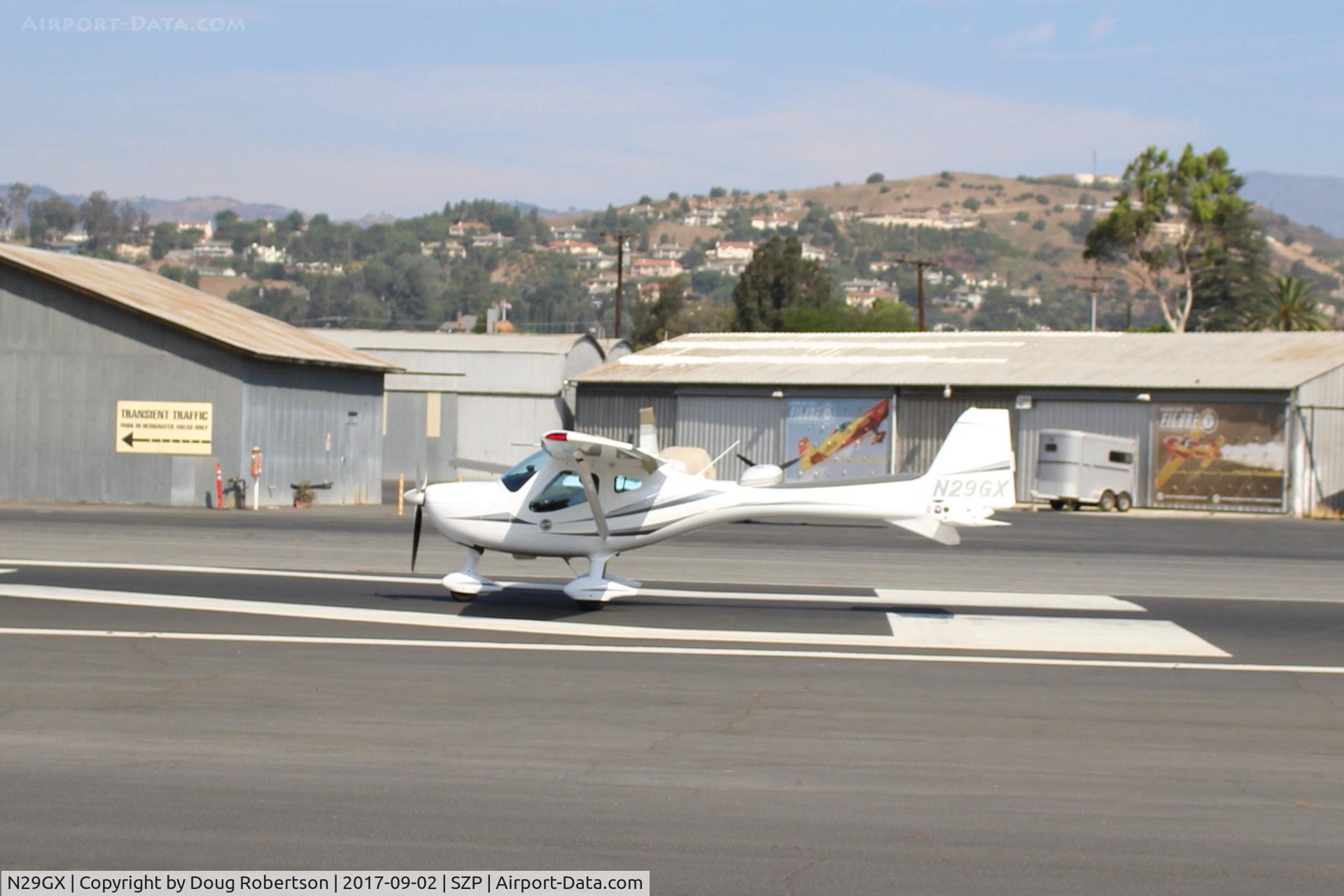 N29GX, 2009 Remos GX C/N 357, 2010 Remos Aircraft GMBH FLEUGZEUGBAU Remos GX, Light Sport, Rotax 912ULS 100 Hp, takeoff roll Rwy 22