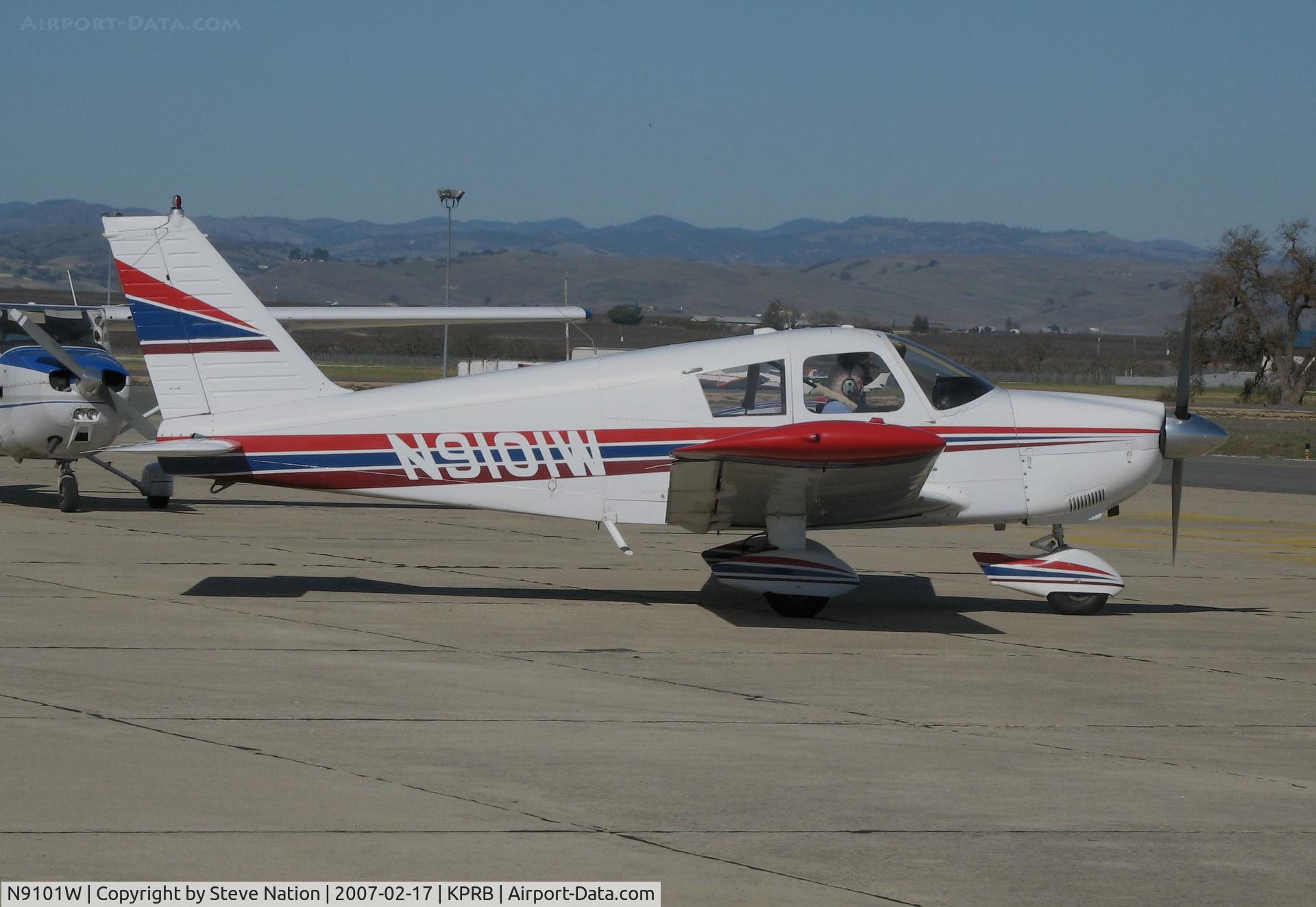 N9101W, 1965 Piper PA-28-235 Cherokee C/N 28-10713, Santa Maria, CA-based 1965 PiperPA-28-235 taxiing @ Paso Robles Municipal Airport, CA