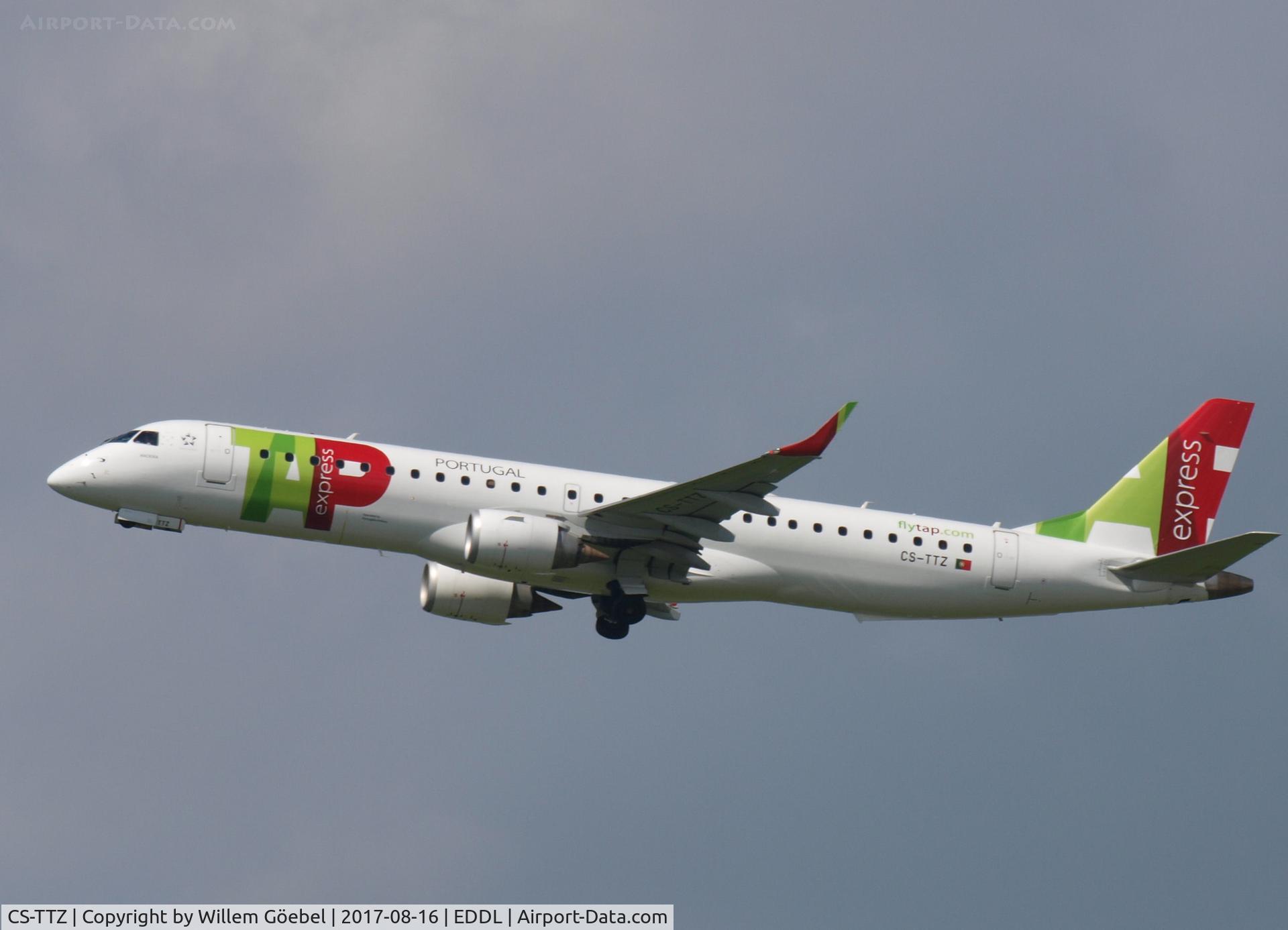 CS-TTZ, 2013 Embraer 195AR (ERJ-190-200IGW) C/N 19000628, Take off from Dusseldorf Airport