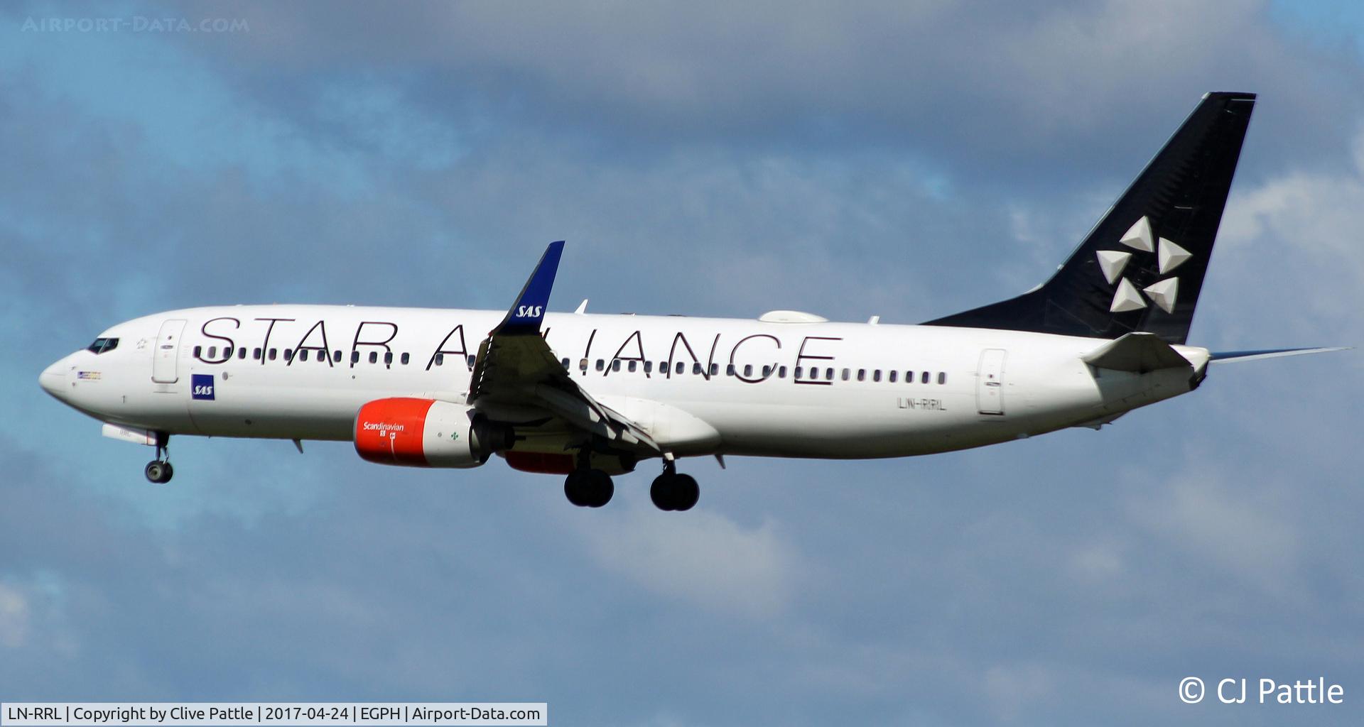 LN-RRL, 2003 Boeing 737-883 C/N 28328, Edinburgh