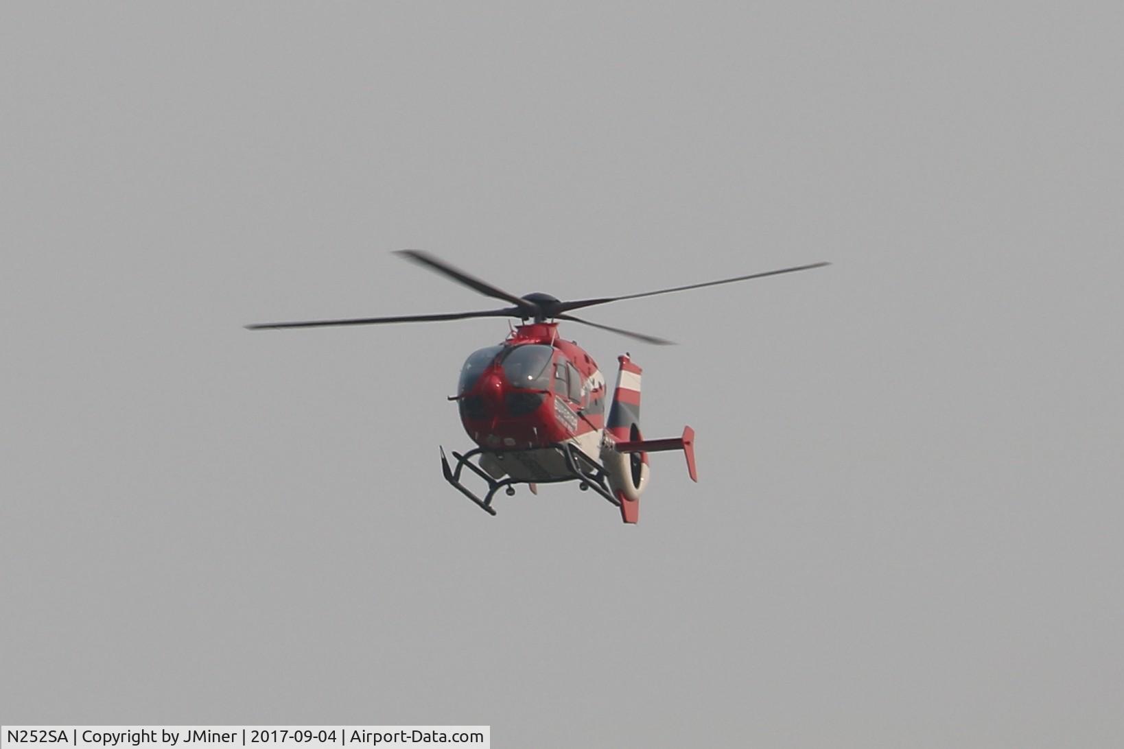 N252SA, 2008 Eurocopter EC-135P-2+ C/N 0707, Landing at Sherman Hospital in Elgin, IL.
