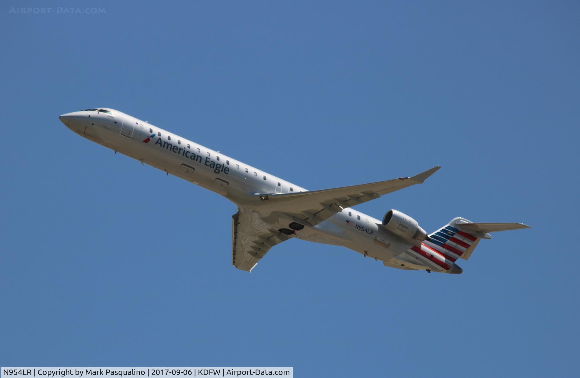 N954LR, 2015 Bombardier CRJ-900LR (CL-600-2D24) C/N 15375, CL-600-2D24