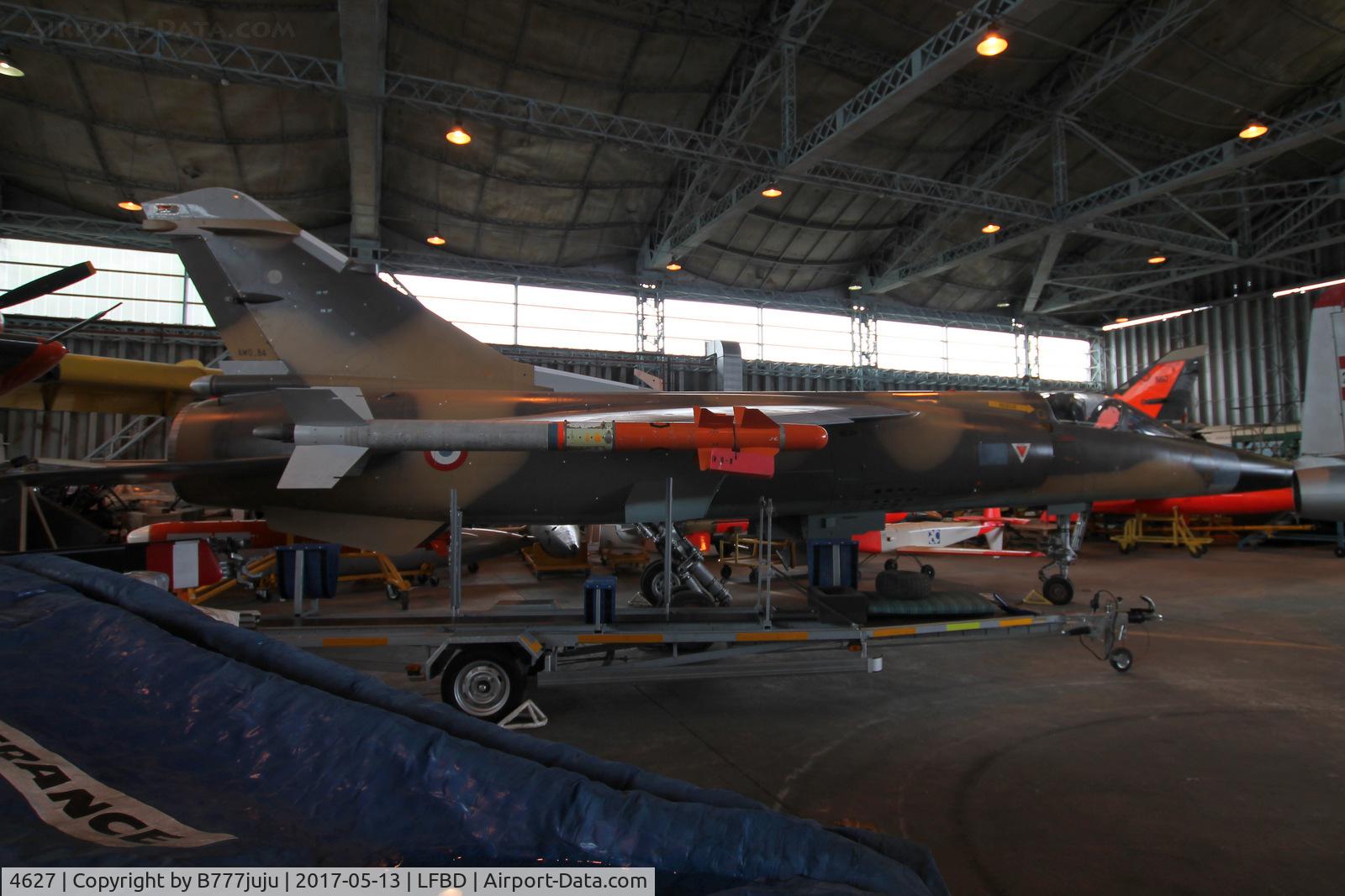 4627, Dassault Mirage F.1EQ6 C/N 4627, Iraqi, never delivry
on display at CAEA Bordeaux