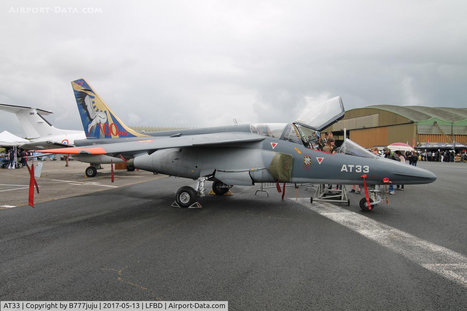 AT33, Dassault-Dornier Alpha Jet 1B C/N B33/1155, at Bordeaux