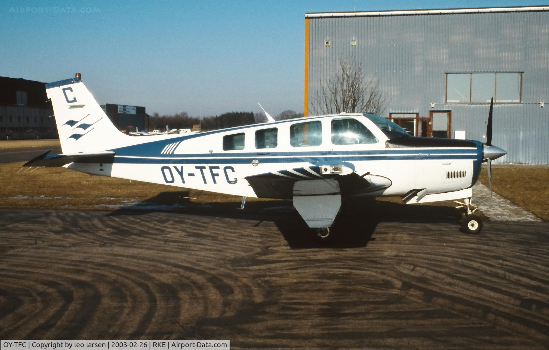 OY-TFC, 1996 Beech A36 Bonanza 36 C/N E-3009, Roskilde 26.2.2003