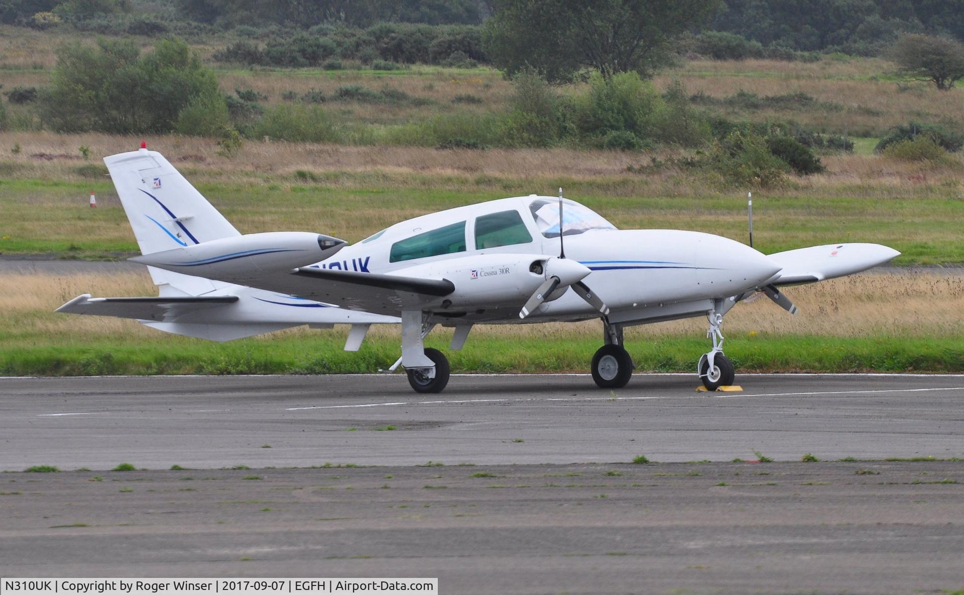 N310UK, 1976 Cessna 310R C/N 310R0584, Visiting Cessna 310R.