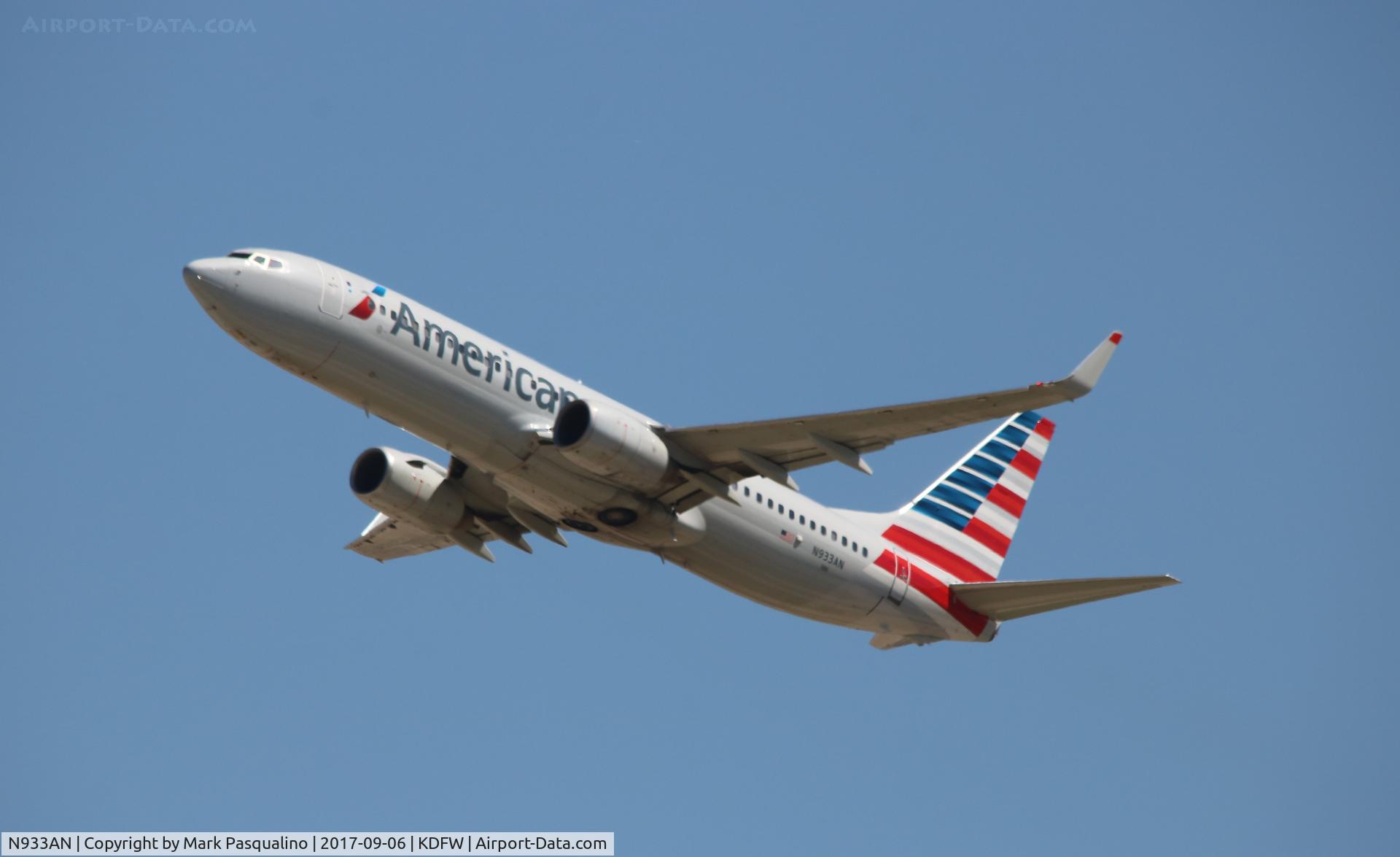 N933AN, 2000 Boeing 737-823 C/N 30080, Boeing 737-800