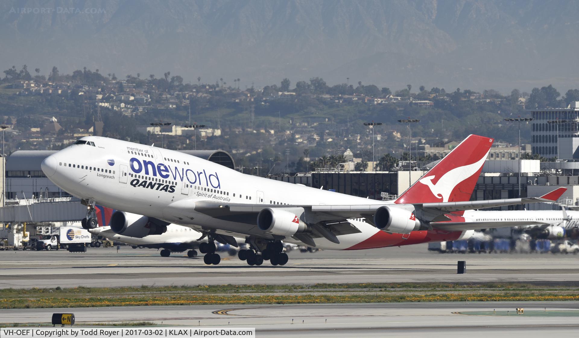 VH-OEF, 2002 Boeing 747-438/ER C/N 32910, Departing LAX