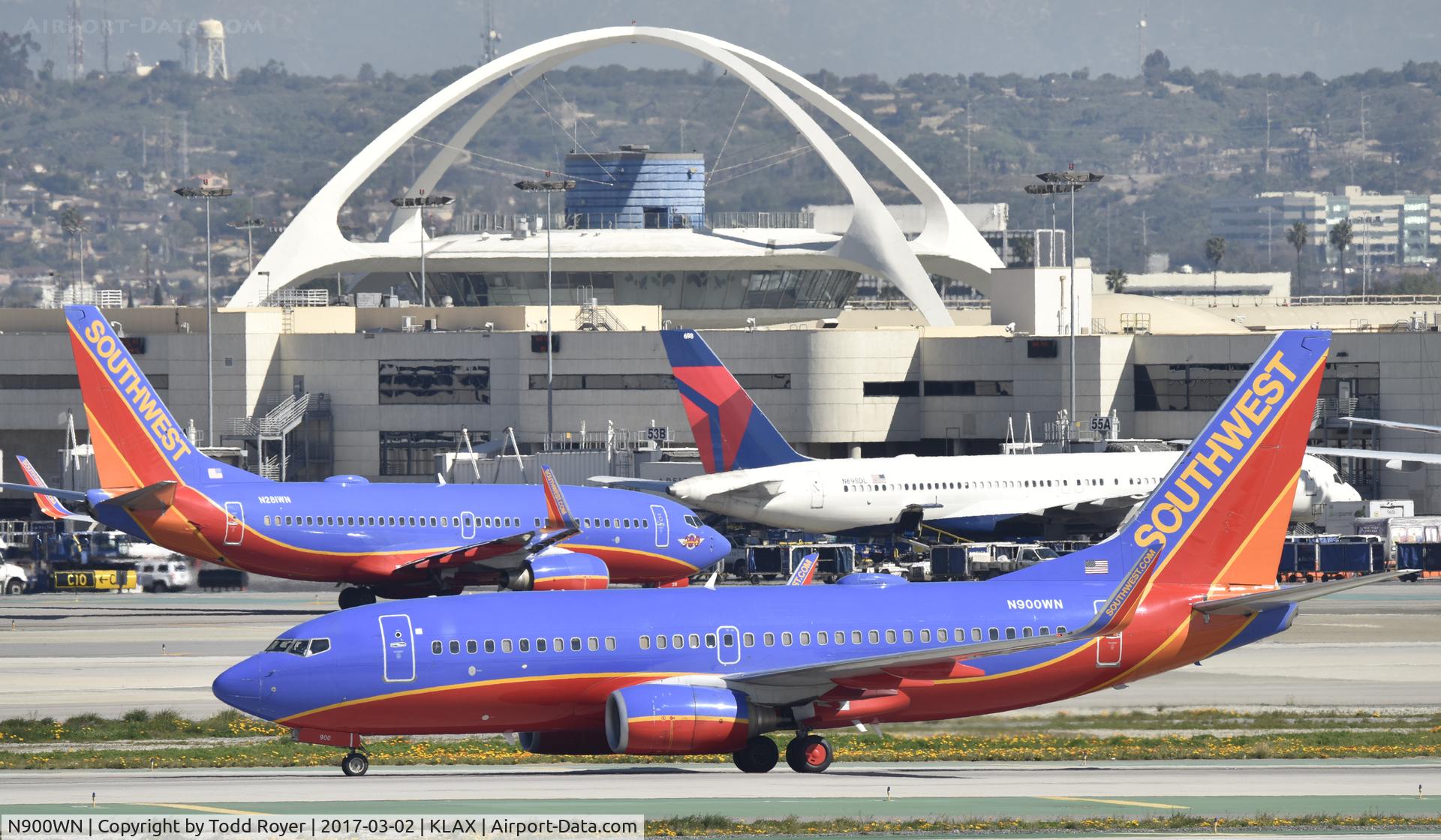 N900WN, 2007 Boeing 737-7H4 C/N 32544, Arrived at LAX on 25L