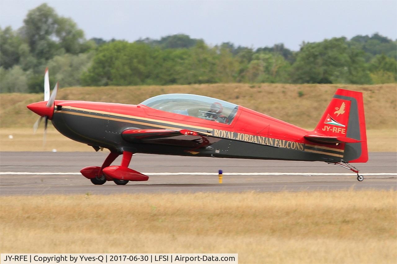 JY-RFE, Extra EA-300LP C/N 1243, Extra EA-300LP, Royal Jordanian aerobatic team, Taxiing to flight line, St Dizier-Robinson Air Base (LFSI) Open day 2017
